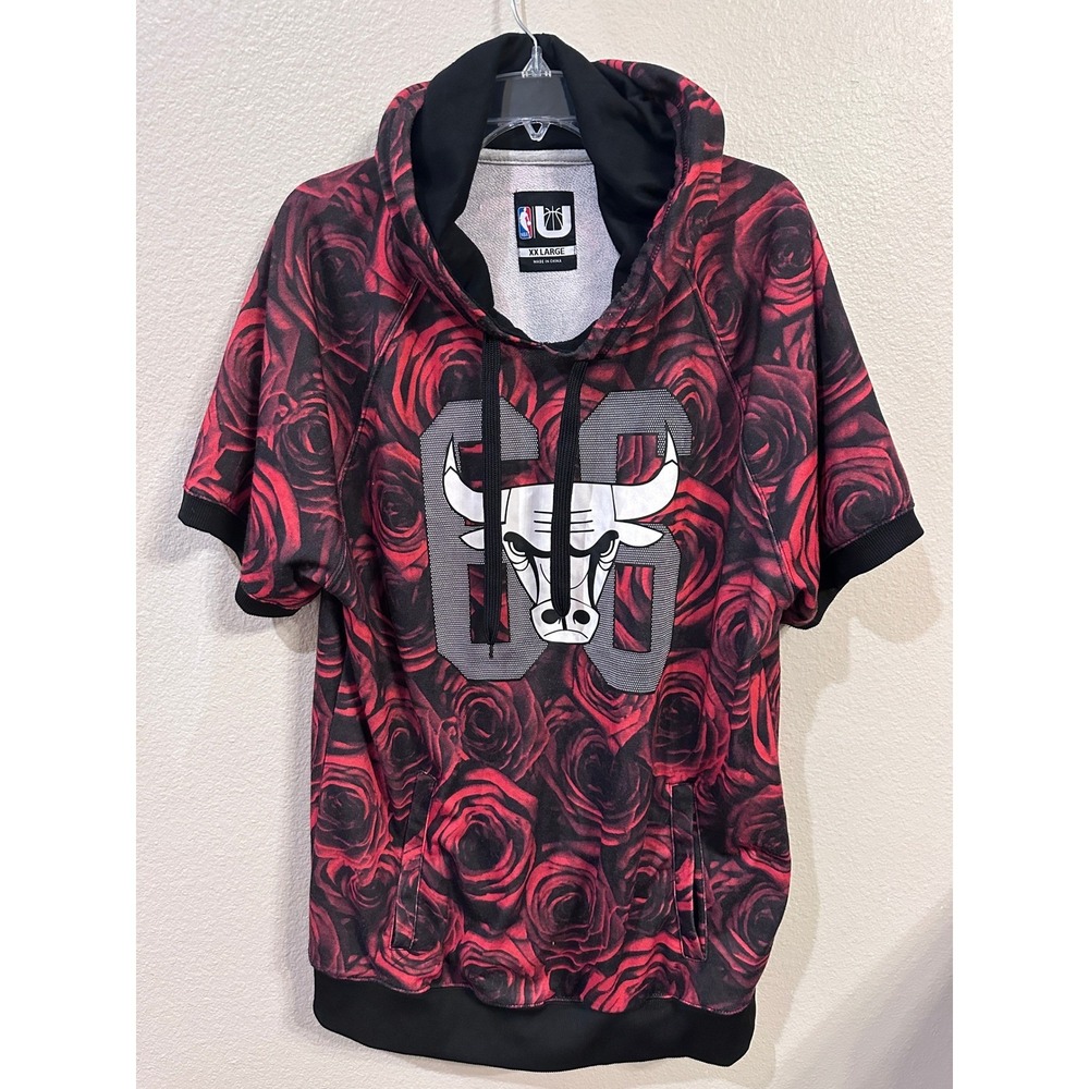 NBA Chicago Bulls Graphic Roses Print Short Sleeve Hoodie XX Large